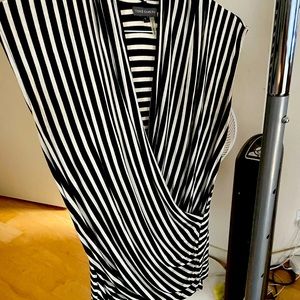 Vince camuto casual top